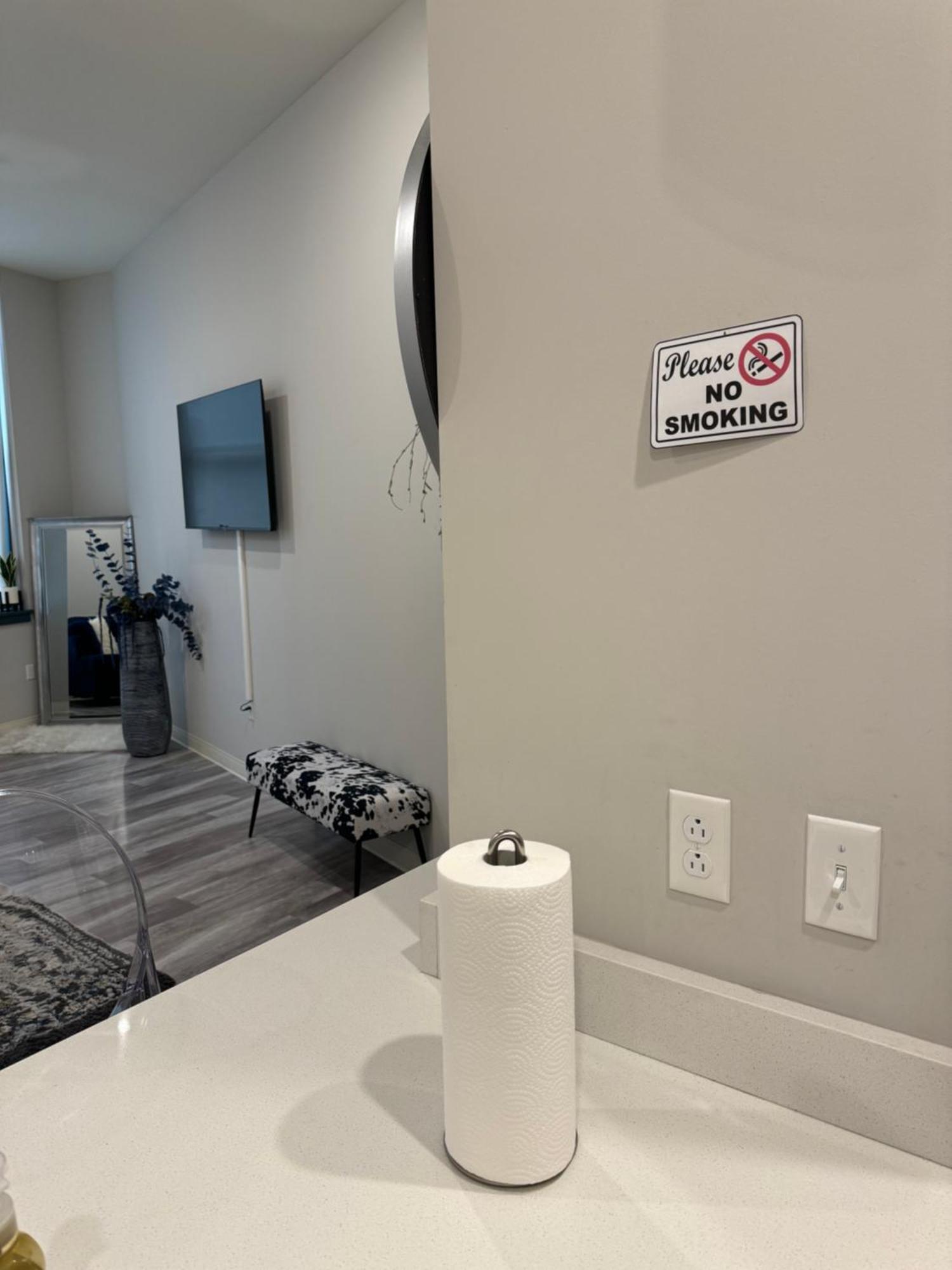 Beautiful Condo/Rooftop Patio With Free Parking Cleveland Dış mekan fotoğraf